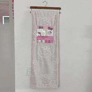 Hello Kitty Soft Cream Throw